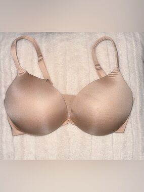 Skims ultimate teardrop push up Bra 34D
